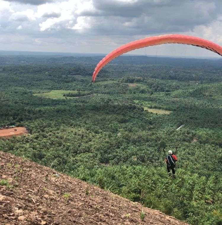Sultan Hill Paser, venue paralayang nasional, wisata dirgantara Kaltim, Asgaf Ahmad Umar, Kejurnas Paralayang