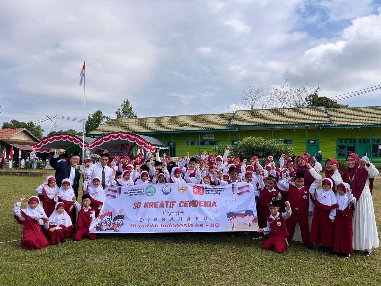 Sri Mulyani soal guru, guru Kutai Barat kecewa, guru beban negara, polemik pernyataan Sri Mulyani, perjuangan tenaga pendidik