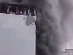 Tragedi Kebakaran Terra Drone: 22 Tewas, 19 Karyawan Selamat Usai Viral Terjebak di Atap Gedung