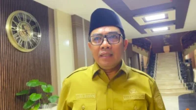Wali Kota Samarinda Ajak Warga Salurkan Zakat Melalui Baznas