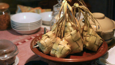 Lebaran Ketupat 2026 Jatuh 27 atau 28 Maret, Ini Makna Tradisi Kupatan yang Sarat Filosofi