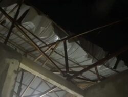 Angin Puting Beliung Rusak Rumah Warga di Paser