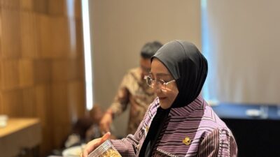Sri Juniarsih Minta Camat dan Kepala Kampung Lebih Gesit Kembangkan Potensi Lokal